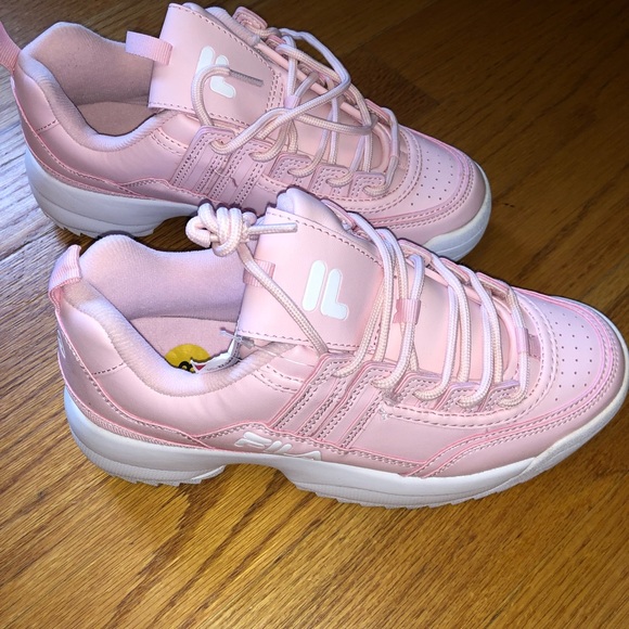 fila chunky sneakers pink